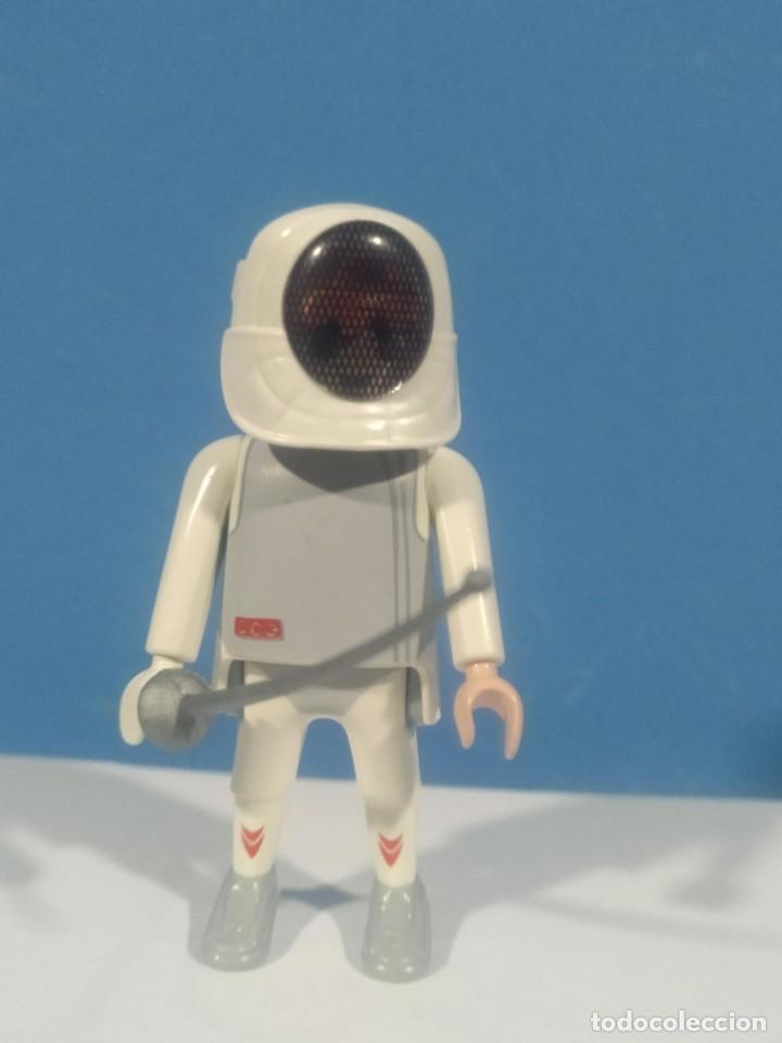 Playmobil: PLAYMOBIL LUCHADOR ESGRIMA SERIE 7 - 18/3/22