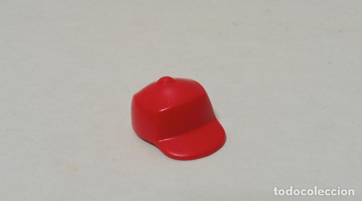 Playmobil: Playmobil - Gorra Color Rojo para Ni&ntilde;o