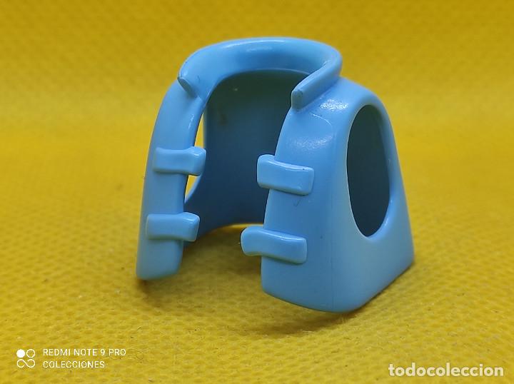 Playmobil: Playmobil Chaleco corto azul - Foto 1