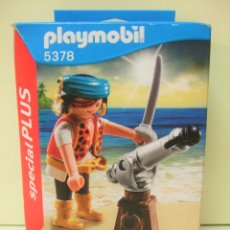 Playmobil: FIGURA PLAYMOBIL PIRATA CON CAÑÓN SPECIAL PLUS REF. 5378 GEOBRA © 2015 - SABLE ESPADA CORSARIO. Lote 339292458