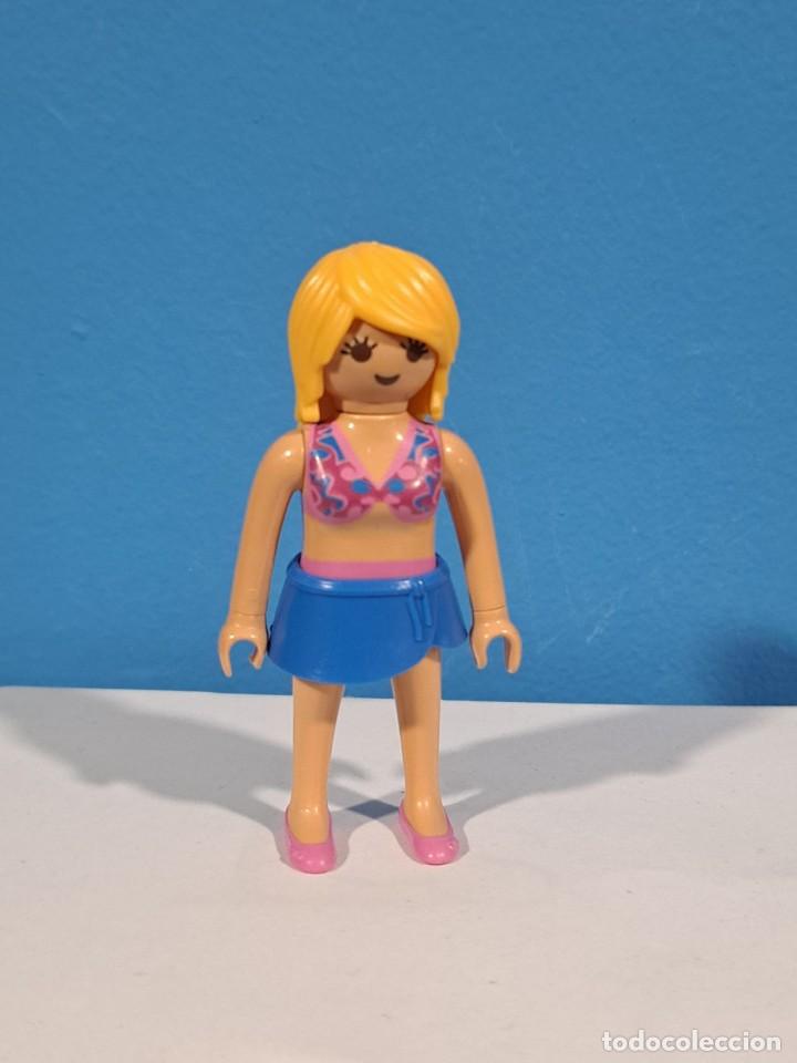 Playmobil chica sales rubia