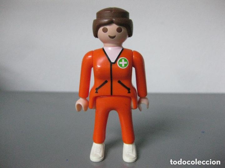 PLAYMOBIL hospital figura chica medico medica cruz roja M1