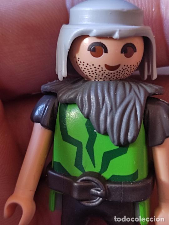 Playmobil: PLAYMOBIL SOLDADO MEDIEVAL BARBARO CUELLO CINTURON SERIE HISTORIA