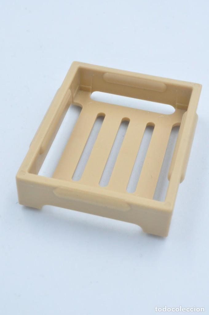Playmobil: cj2006 PLAYMOBIL, caja madera mercado fruta verdura beige marron