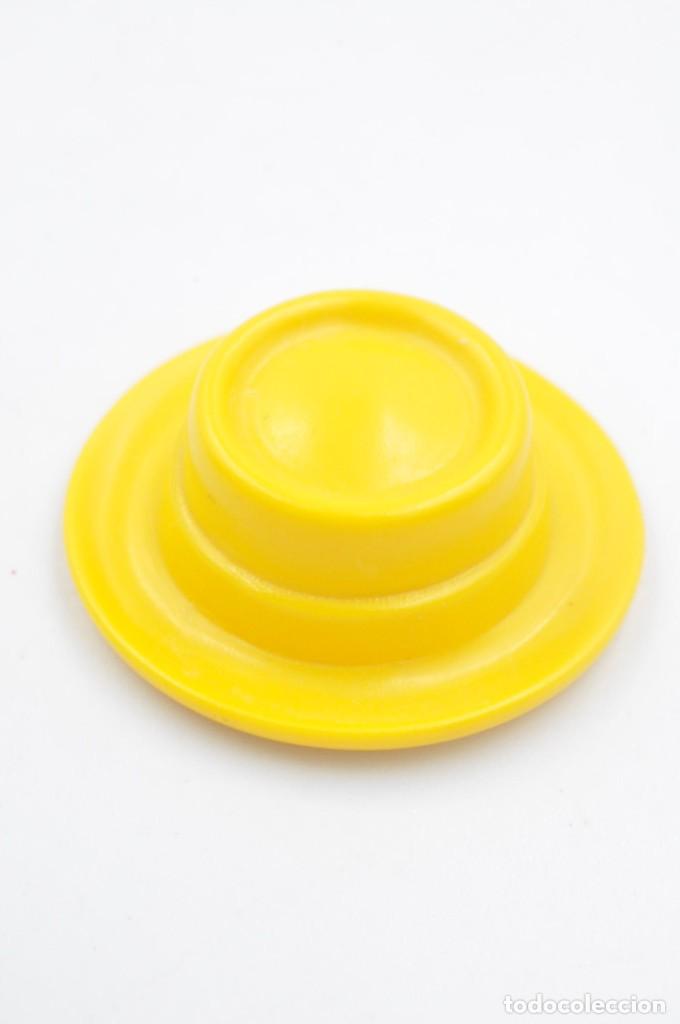 Playmobil: cj1424 PLAYMOBIL, sombrero granjero amarillo