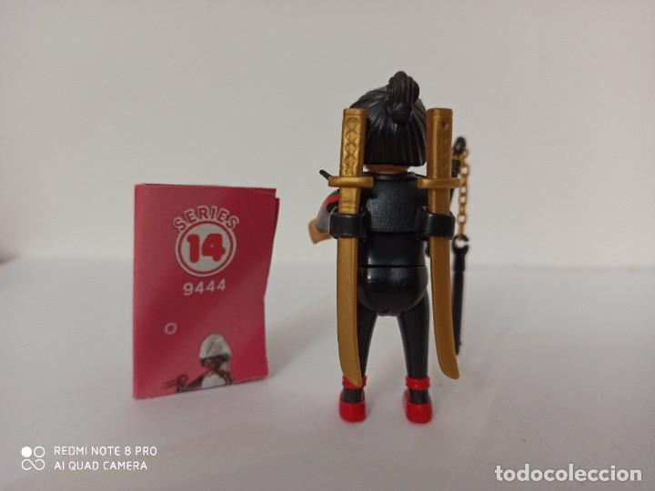 Playmobil: PLAYMOBIL Serie 14 ROSA. NINJA, SAMURAI. - Foto 2
