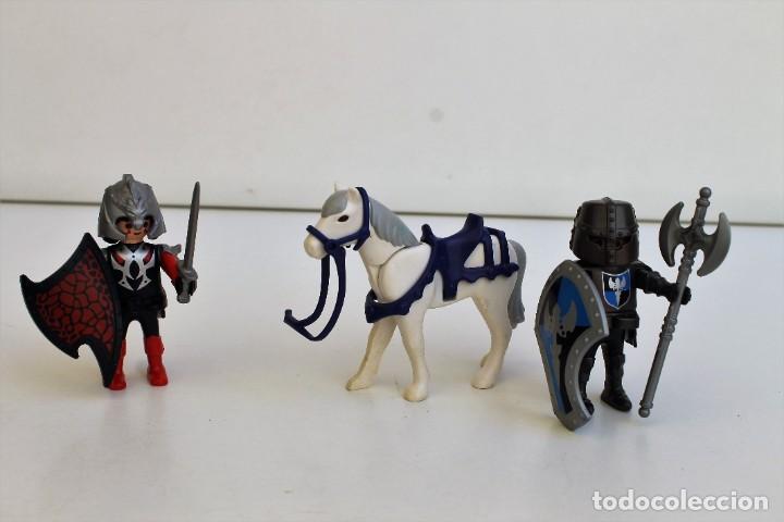 Playmobil: PLAYMOBIL DOS CABALLEROS Y CABALLO - Foto 2
