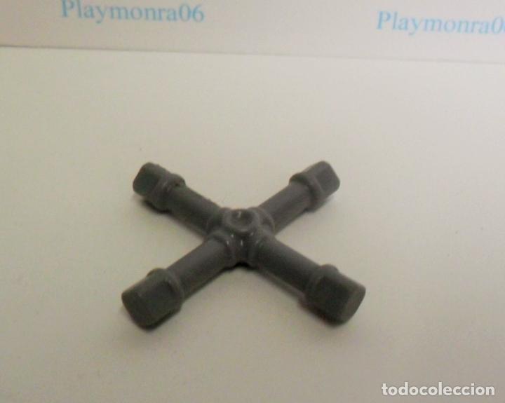 Playmobil: PLAYMOBIL B013 HERRAMIENTA LLAVE DE TUBO EN CRUZ IDEAL COMPLETAR ESCENAS