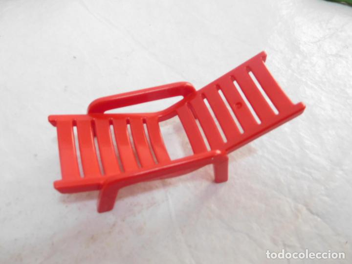 Playmobil: M69 Silla tumbona en color rojo Playmobil Famobil.