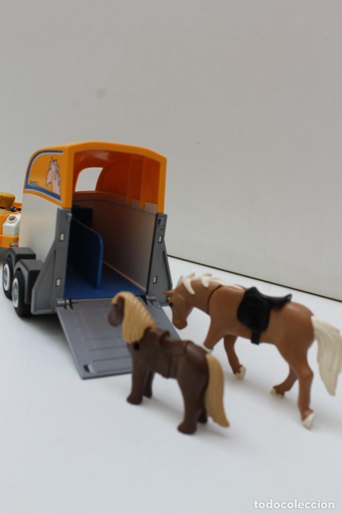 Playmobil: JEEP CON REMOLQUE PARA CABALLOS - REF. 3249 - Foto 4