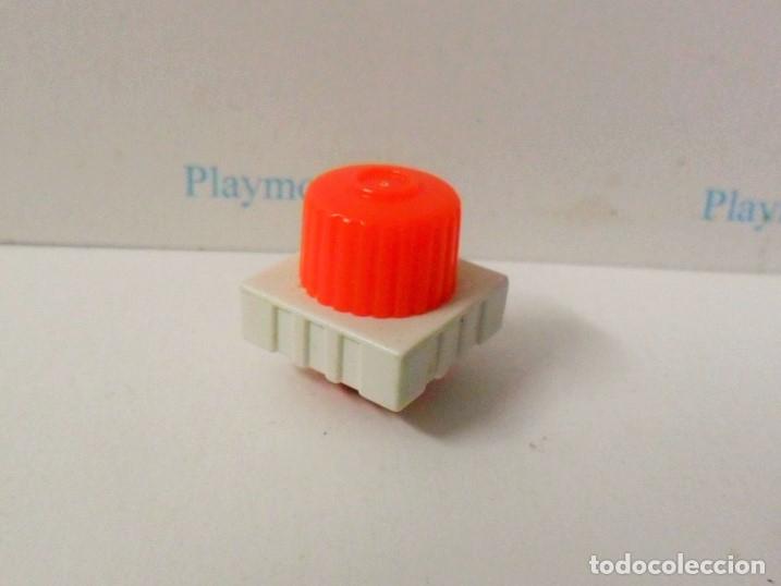 Playmobil: PLAYMOBIL B224 PLAYMOBIL B224 LUZ SIRENA NARANJA CON SOPORTE