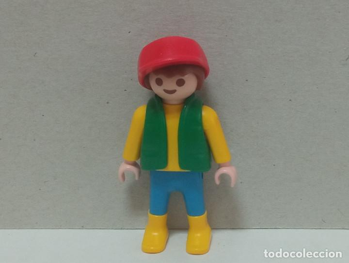 Playmobil: Playmobil - Figura Personaje Ni&ntilde;o Pescador