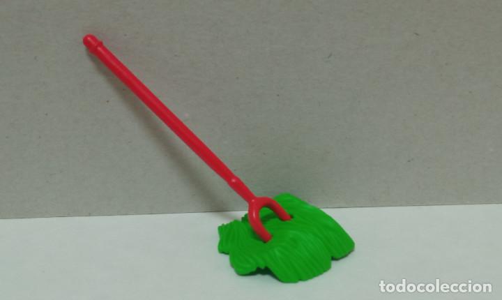 Playmobil: Playmobil - Horca Dos Puntas con Base Heno