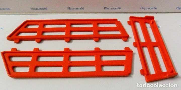 Playmobil: PLAYMOBIL B244 JUEGO REJAS ROJAS REMOLQUE 3451