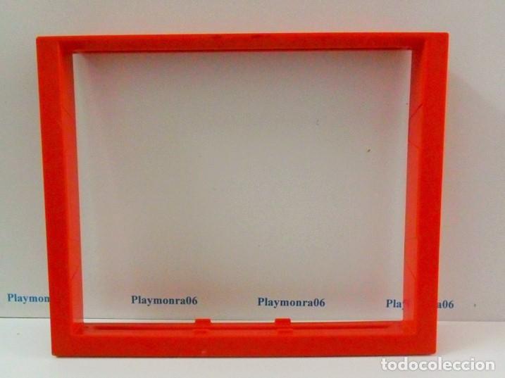 Playmobil: PLAYMOBIL B251 SECCION MARCO ROJO VENTANA 134 X 109 MM. SIN CRISTAL
