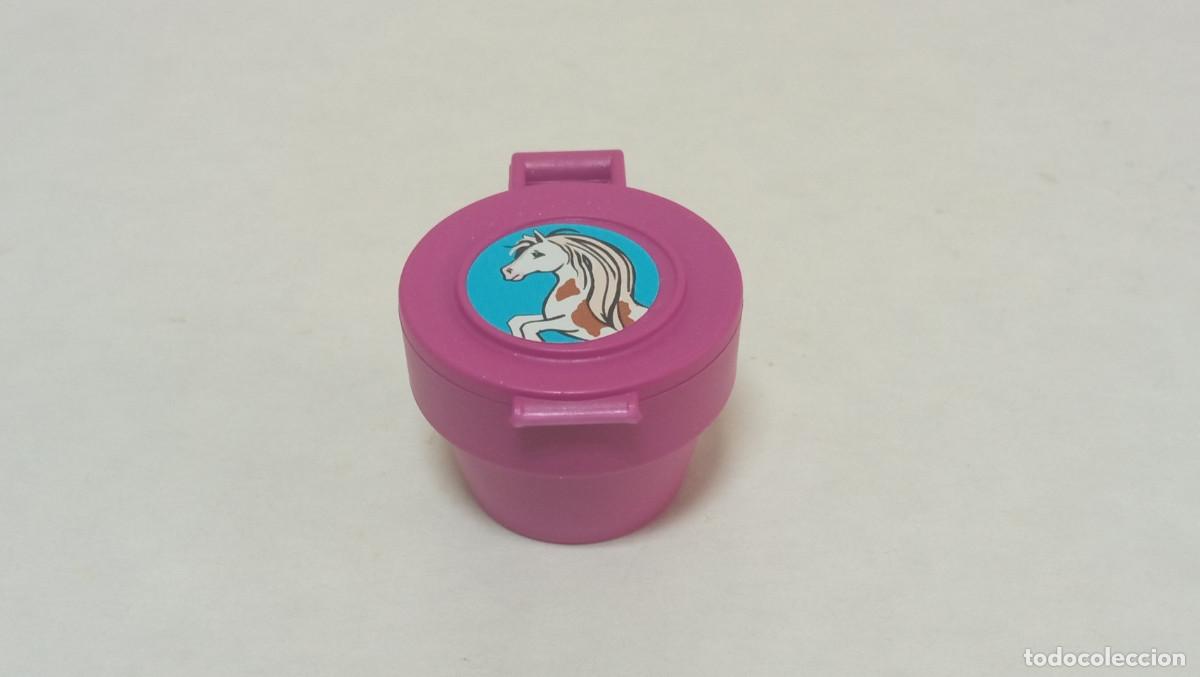 Playmobil: Playmobil - Cubo Comida Caballos