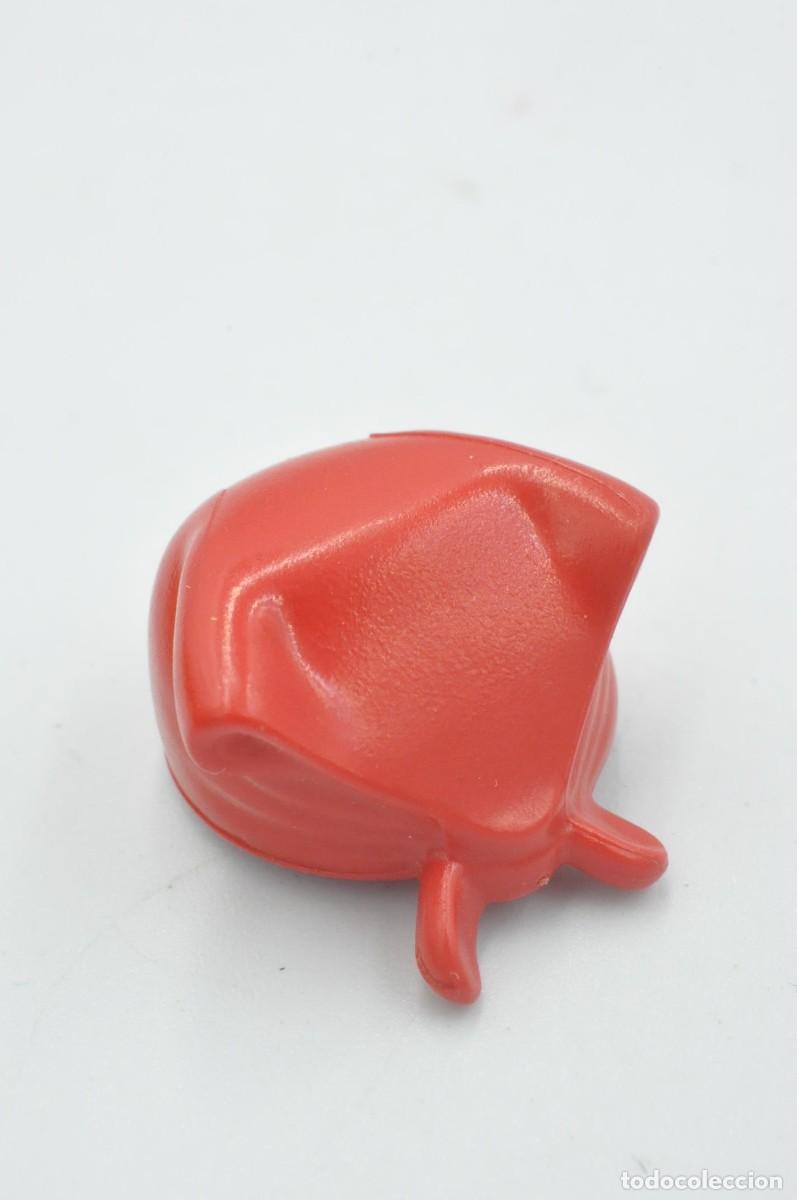 Playmobil: VIN312 PLAYMOBIL, PA&Ntilde;UELO CABEZA GORRO ROJO NI&Ntilde;A