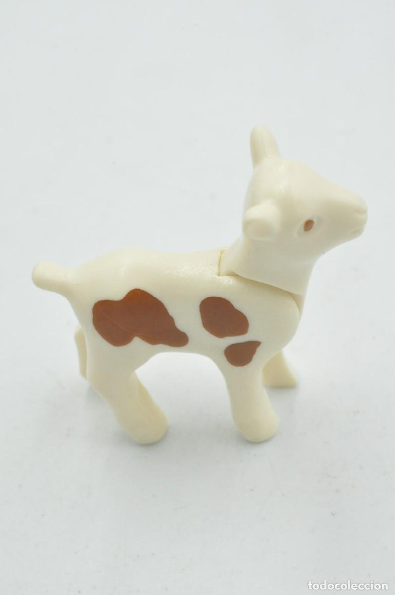 Playmobil: CJ1530 PLAYMOBIL, cabra peque&ntilde;a cabrito blanca manchas marrones 70133,70260,70261,70342,80558