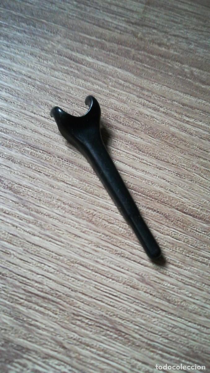 Playmobil: Famobil herramienta planca gato coche veh&iacute;culo taller mec&aacute;nico carreras