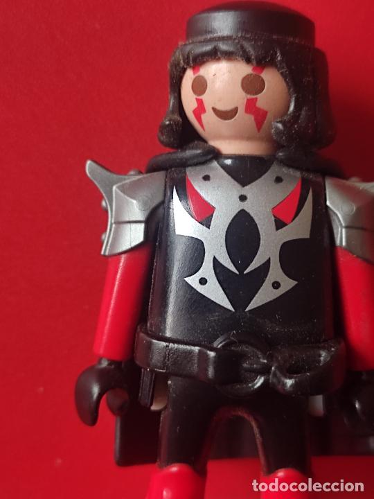 Playmobil: PLAYMOBIL SERIE HISTORIA FIGURA SOLDADO CABALLERO CARA PINTADA CAPA HOMBRERRAS MEDIEVAL