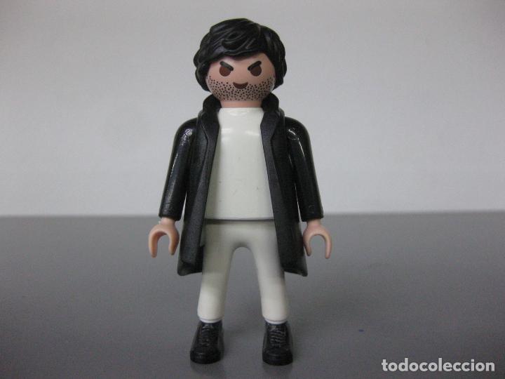 Playmobil: Playmobil chaleco negro largo extra largo abrigo -solo se vende chaleco, figura no incluida-