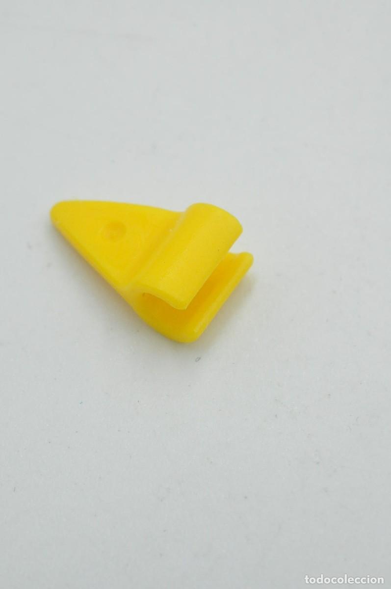 Playmobil: VIN407 PLAYMOBIL, BANDERA BANDERIN AMARILLO 6634,70092,70329,70330