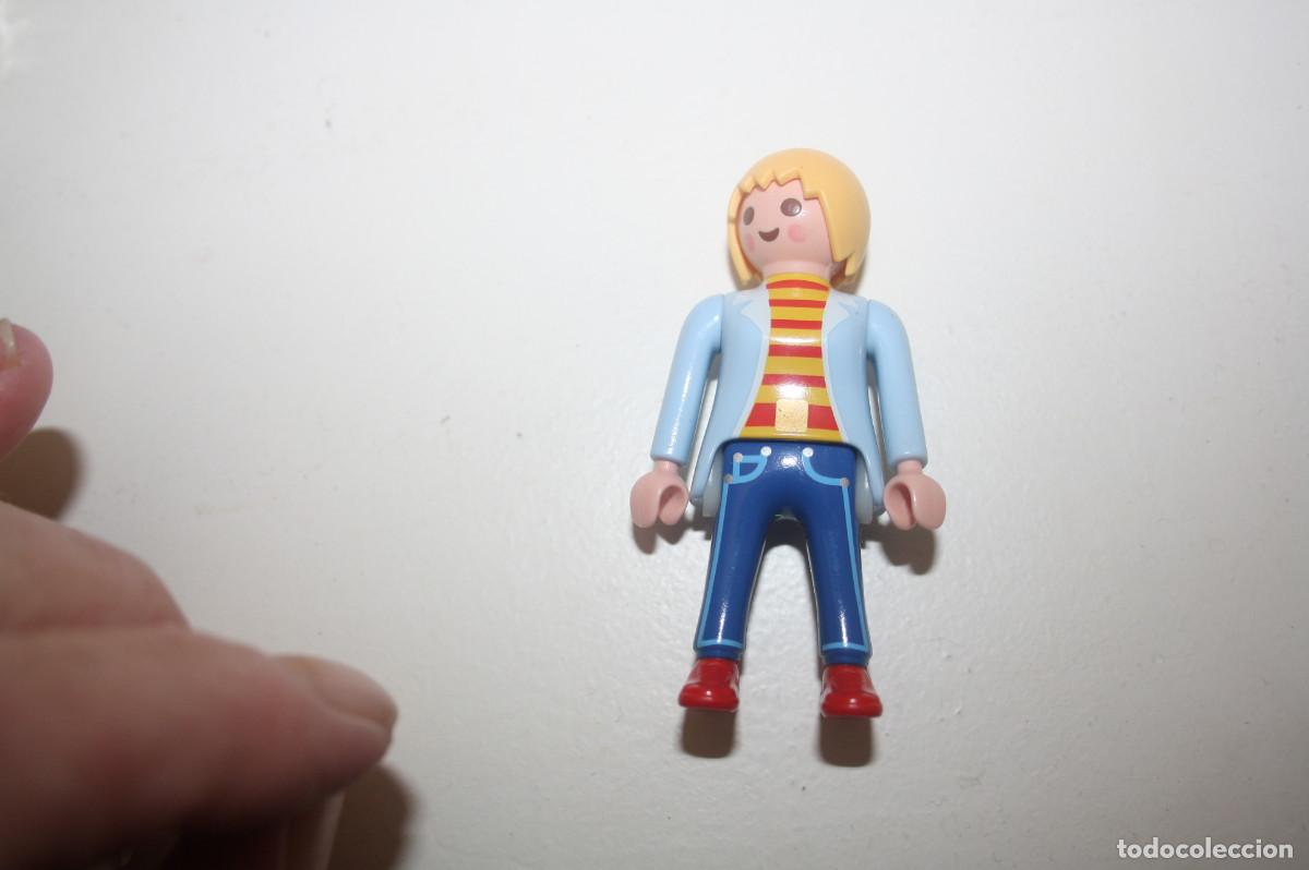 Playmobil: PLAYMOBIL FIGURA MUJER - Foto 1