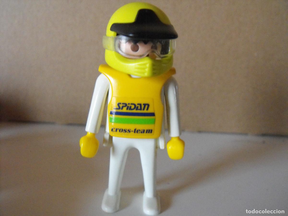 Playmobil: PLAYMOBIL. Motorista de competicion de motocross.