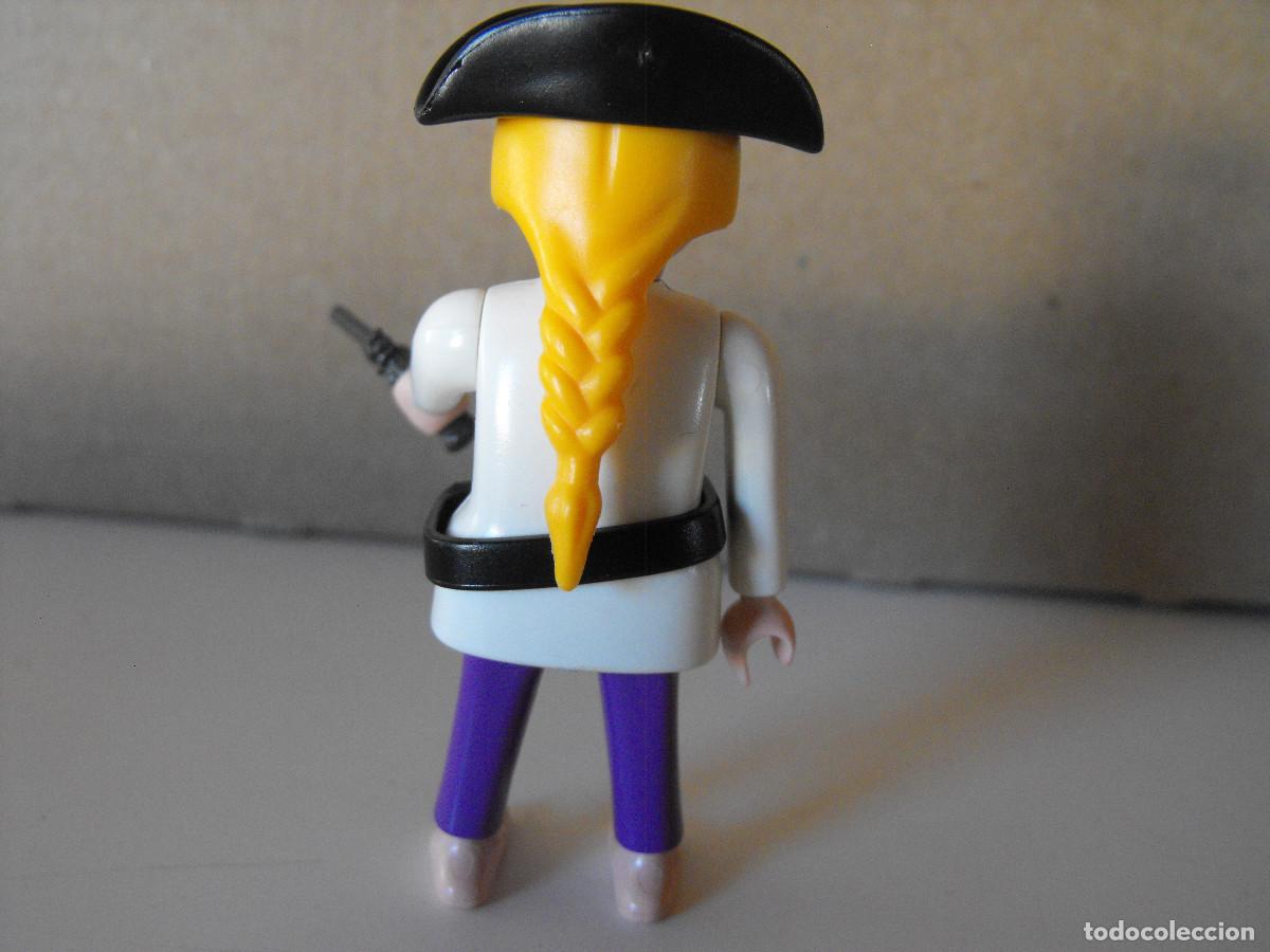 Playmobil: PLAYMOBIL. Mujer Pirata. - Foto 3