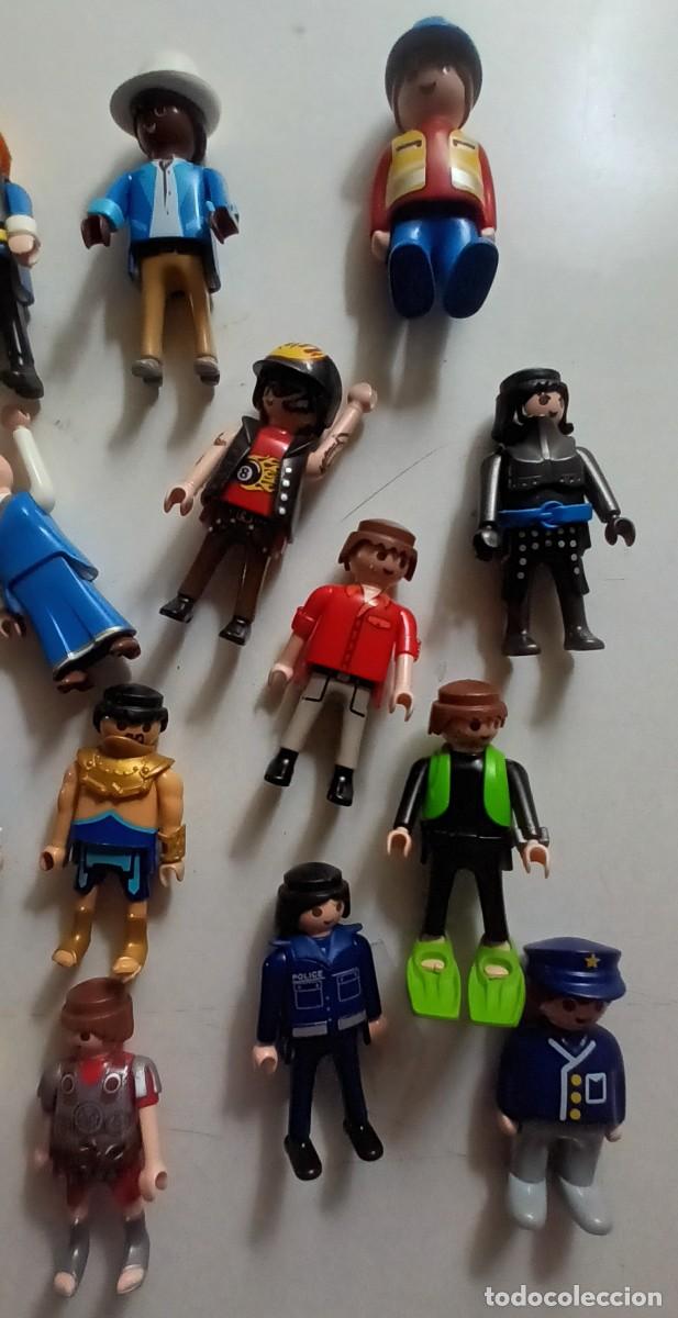 Playmobil: 23 FIGURAS PLAYMOBIL - Foto 2