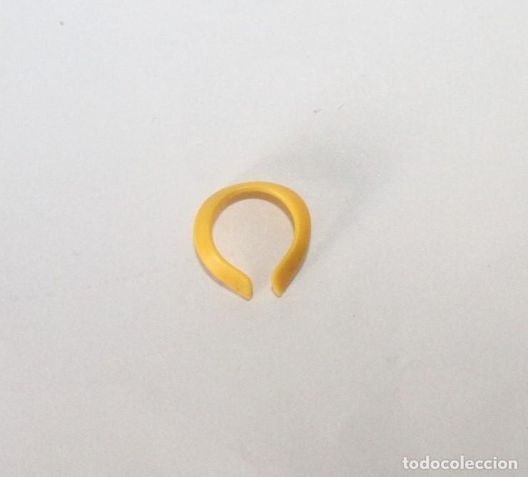 Playmobil: PLAYMOBIL MEDIEVAL CUELLO AMARILLO SOLAPA