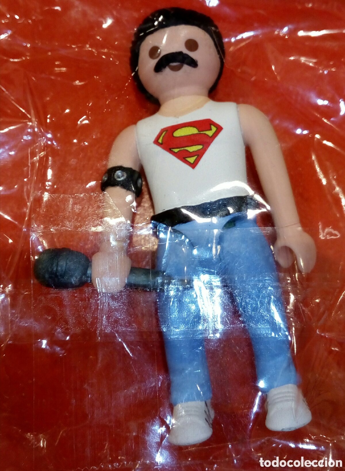 Click playmobil Freddie Camiseta Superman. ¡¡MUY RARO!!
