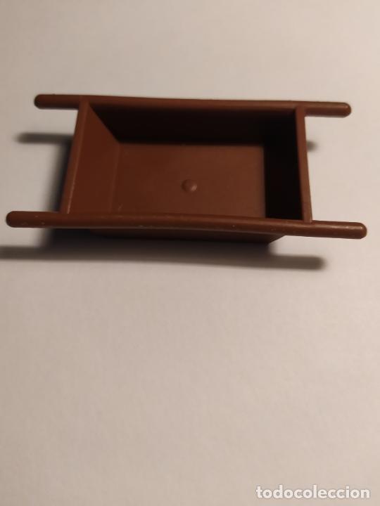 Playmobil: PLAYMOBIL RECIPIENTE RECTANGULAR MARRON CON ASAS, GRANJA - Foto 1