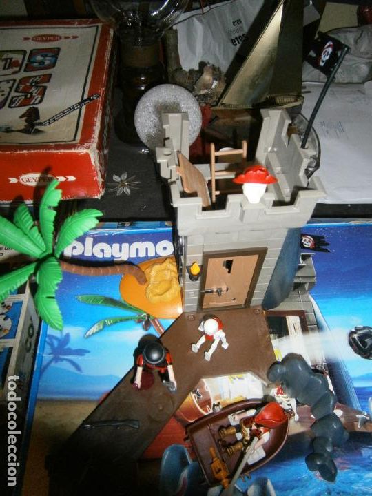 Playmobil: ESPECTACULAR TORRE DEL PIRATA CON MUELLE Y COMPLEMENTOS VARIOS - Foto 4