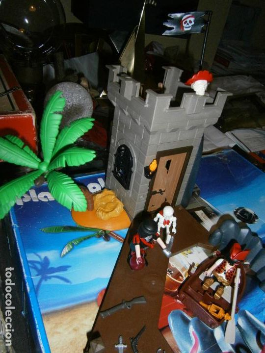 Playmobil: ESPECTACULAR TORRE DEL PIRATA CON MUELLE Y COMPLEMENTOS VARIOS - Foto 9