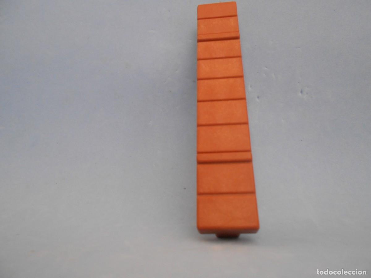 Playmobil: PLAYMOBIL : UNION , JUNTA , CONECTOR PARED TRIPLE : EDIFICIO , OESTE , MEDIAVAL - Foto 1