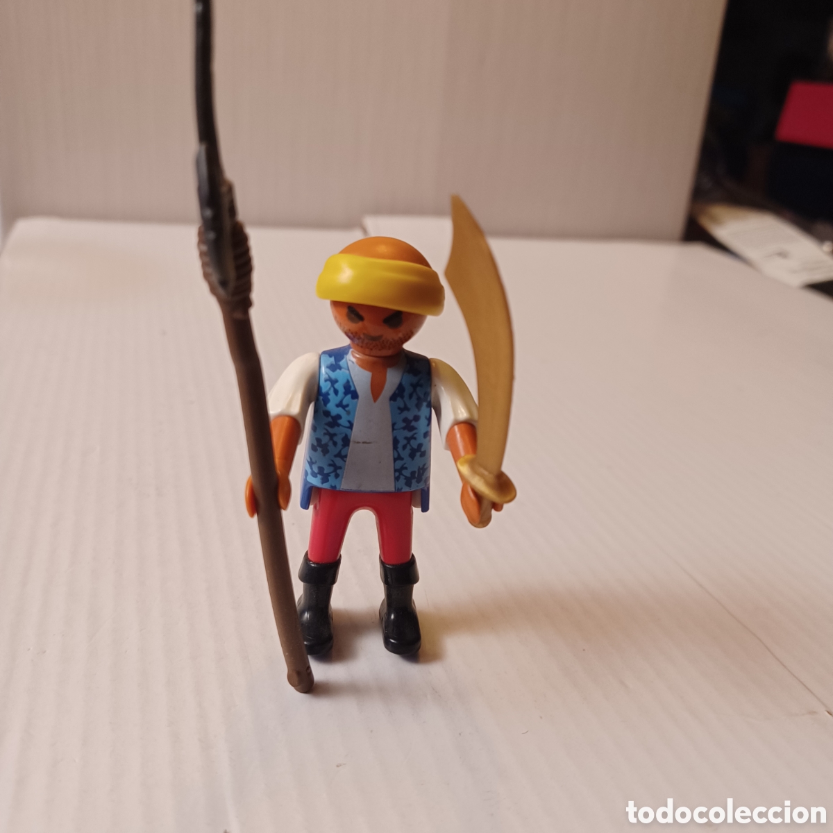 Playmobil: Figura playmobil pirata sarraceno con lanza y espada dorada