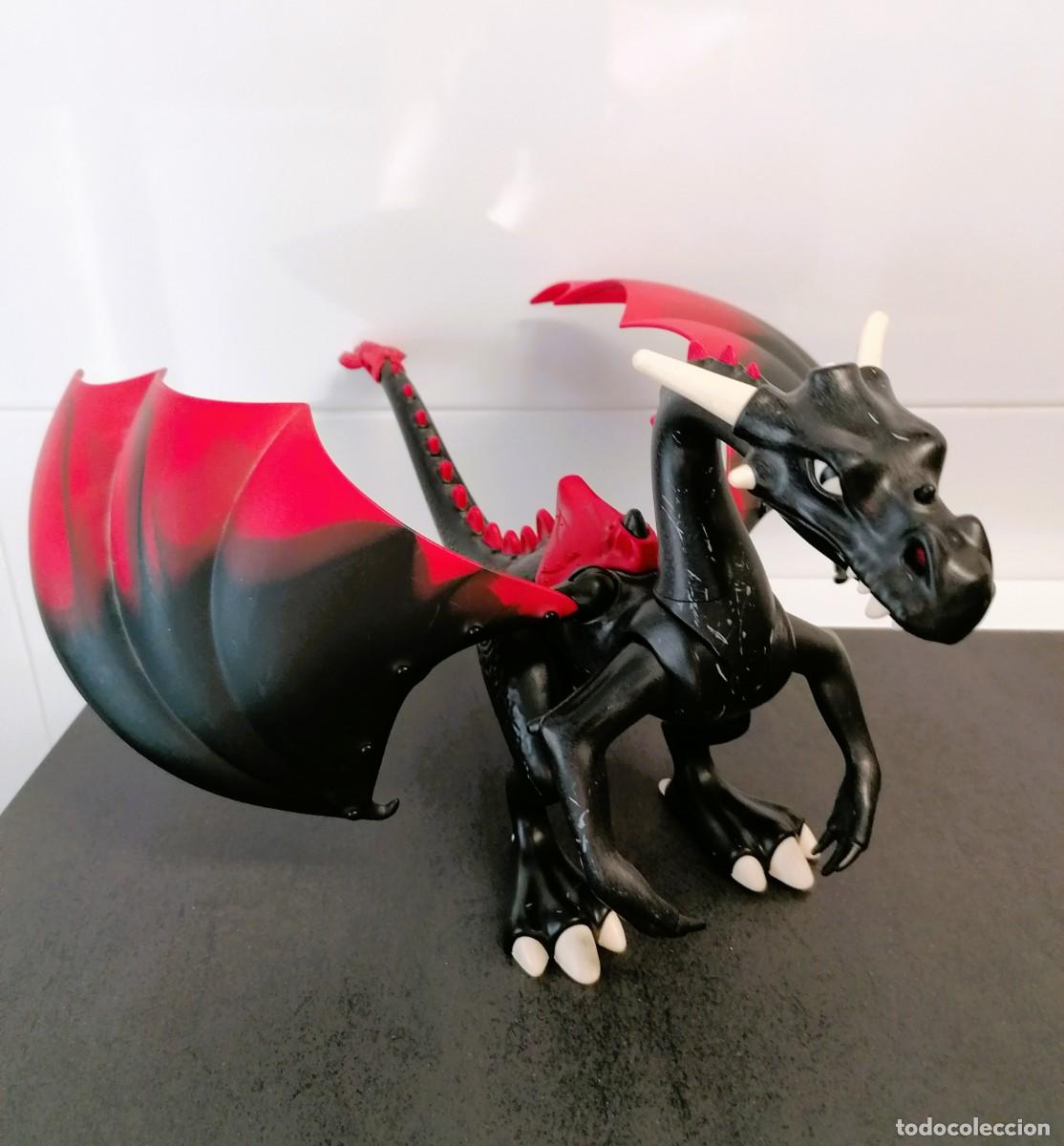 Playmobil: PLAYMOBIL DRAGON GIGANTE ROJO y NEGRO - 40 X 30 APROX. MUEVE ALAS, PATAS Y BOCA