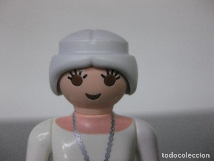 Playmobil: playmobil PELO PELUCA RECAMBIO ANCIANA GRIS MO&Ntilde;O TRASERO box7