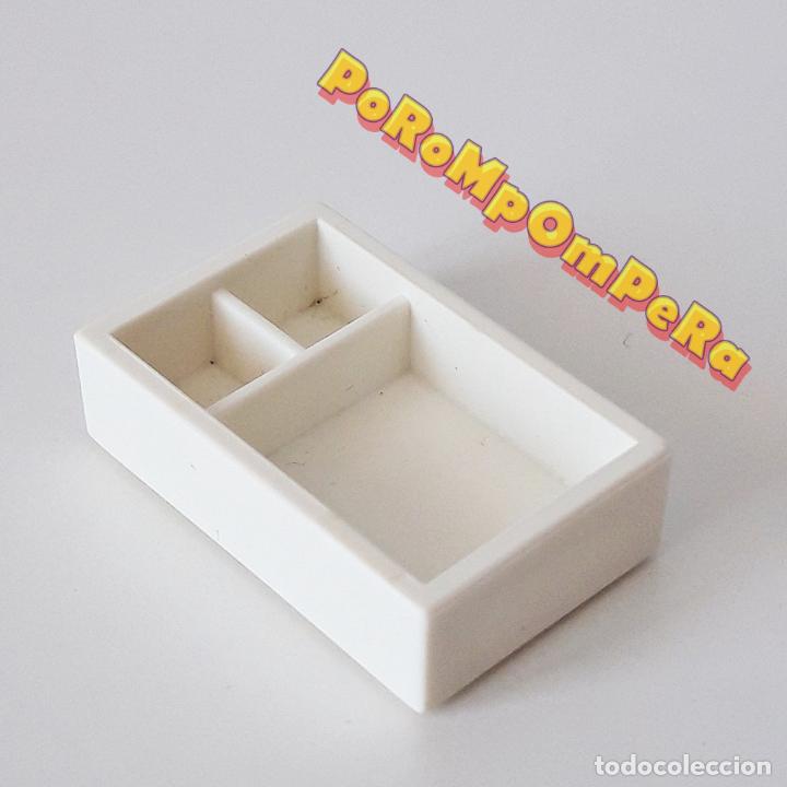 Playmobil: PLAYMOBIL CAJA RECTANGULAR BLANCA COMPARTIMENTOS - SET/S POR DETERMINAR N2 - Foto 1