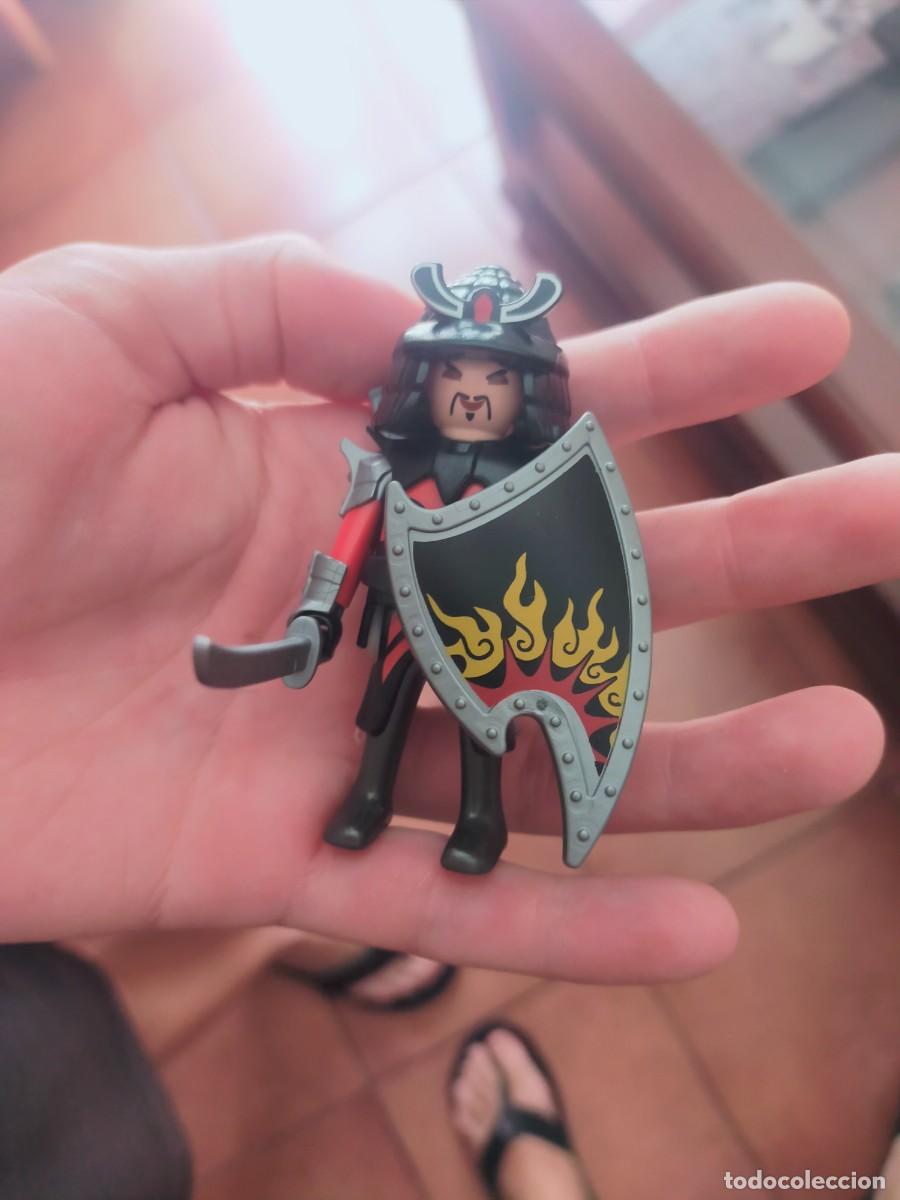 Playmobil: PLAYMOBIL FIGURA SAMURAI - Foto 1