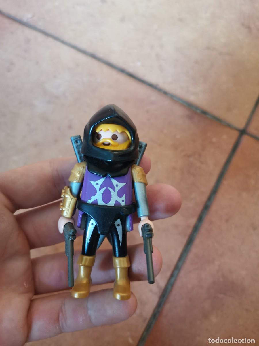 Playmobil: PLAYMOBIL FIGURA PIRATA SAMURAI - Foto 1