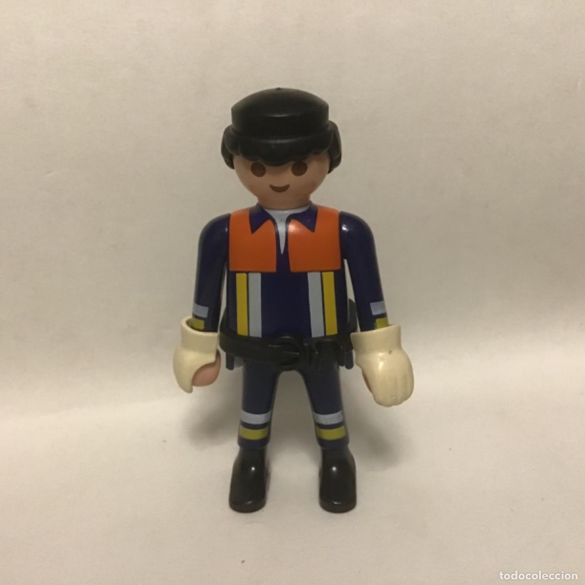 Playmobil: Playmobil Mu&ntilde;eco bombero. B13 - Foto 1