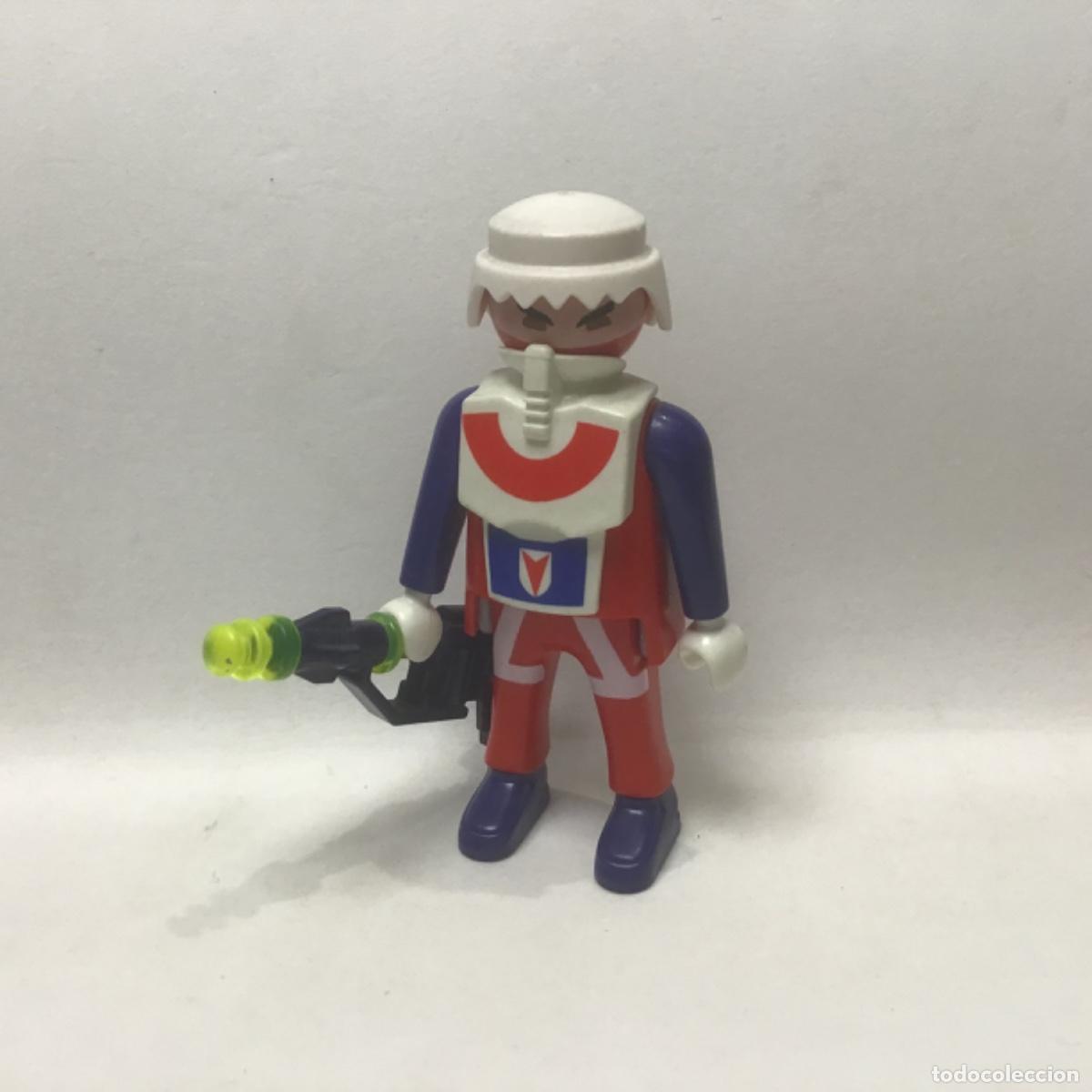 Playmobil: Playmobil Mu&ntilde;eco superh&eacute;roe. D23 - Foto 1