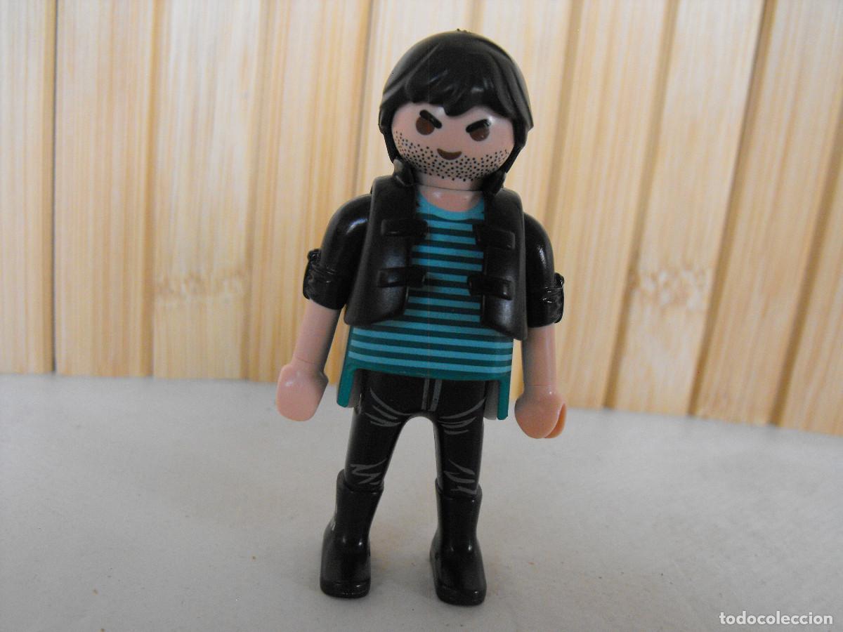 Playmobil: PLAYMOBIL. Figura de hombre.