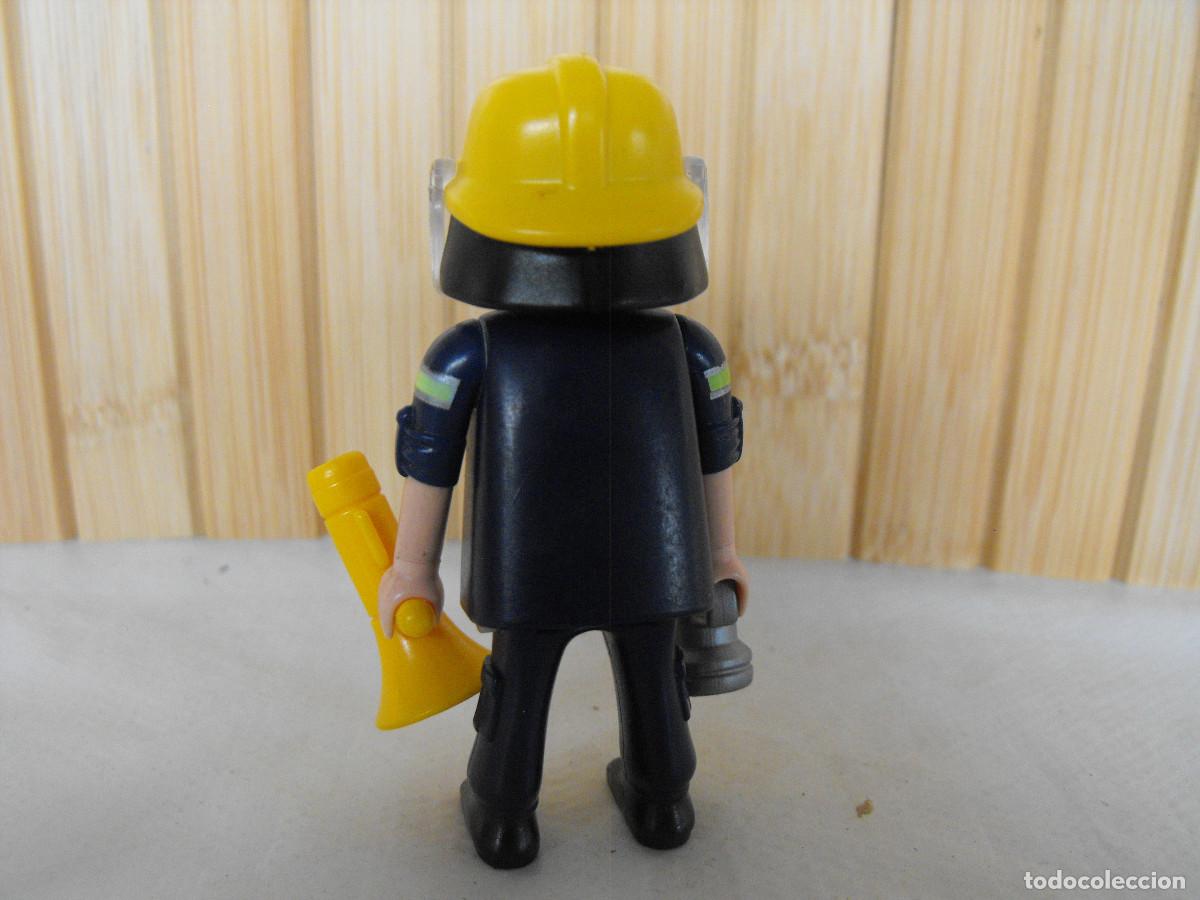 Playmobil: PLAYMOBIL. Bombero. - Foto 3