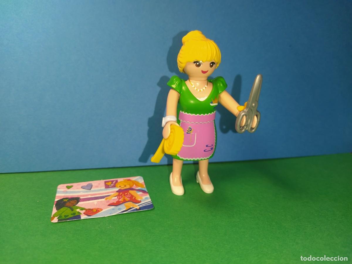 Playmobil: PLAYMOBIL SERIE 24 ROSA. SOBRES SORPRESA. REF 70940. MODISTA. FIGURA 8