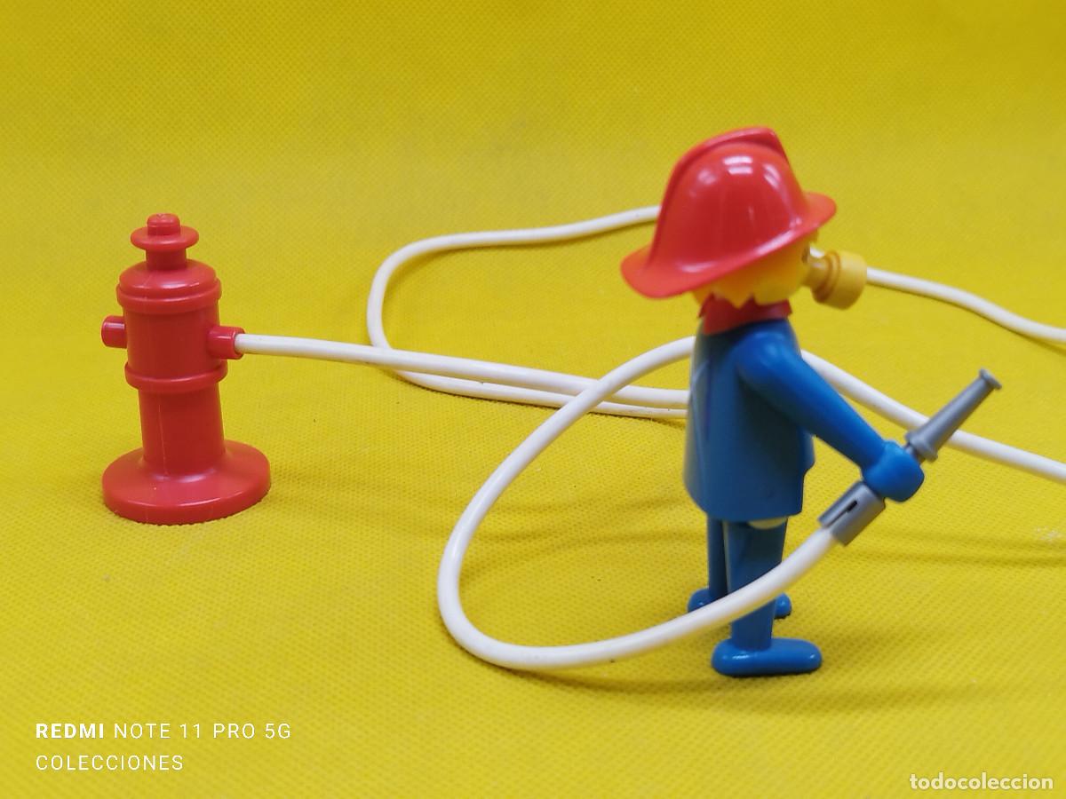 Playmobil: Playmobil Bombero con boca de incendios REF 3367 - Foto 3