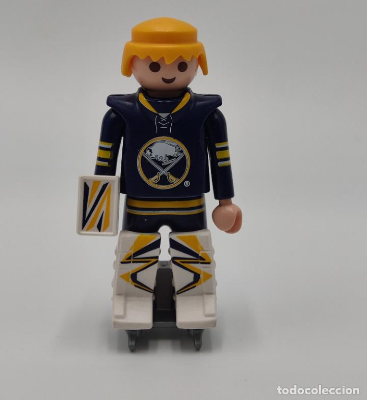 Playmobil: PLAYMOBIL FIGURA JUGADOR HOCKEY HIELO AMERICANO EQUIPO BUFFALO SABRES NHL PATINADOR NUEVO
