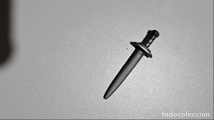 Playmobil: PLAYMOBIL ESPADA GRIS OSCURA CABALLERO MEDIEVAL 4163 4763 4769 4865 4866 4868 4933 5168 5203 5356